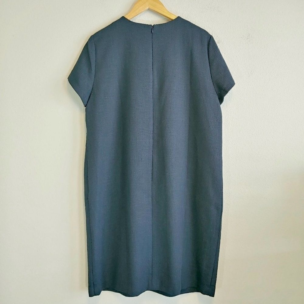 Ann Taylor NWT Short Sleeve Navy Blue Textured Pocket Shift Dress Sz 16 - Picture 4 of 11